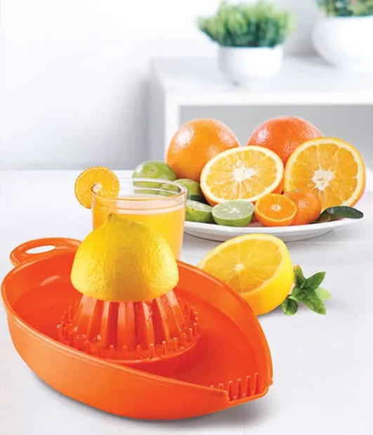 Max Plastic Boat Juicer