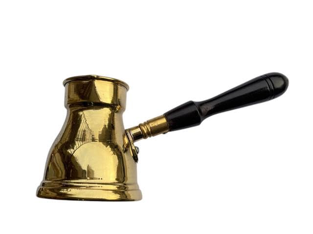 كنكة نحاس ذهبى  بيد خشب سوداء