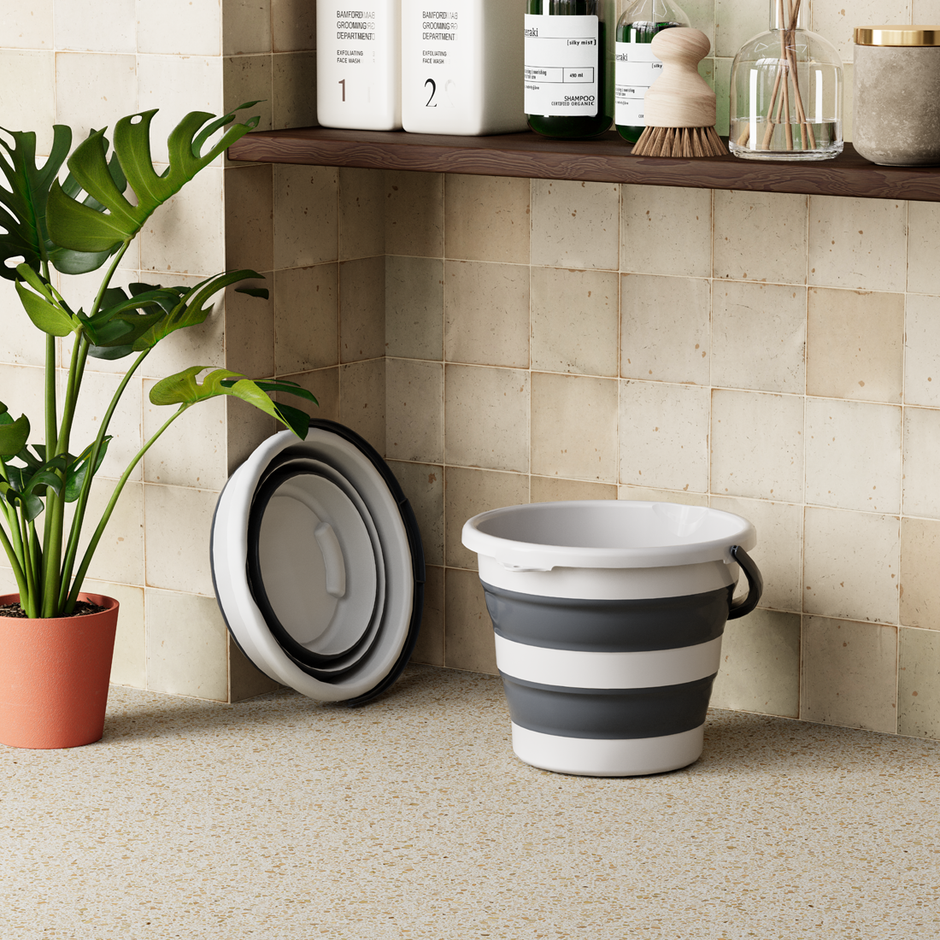 Donia foldable silicone basket
