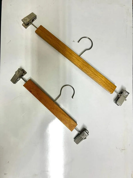 ساس شماعة خشب مسطرة