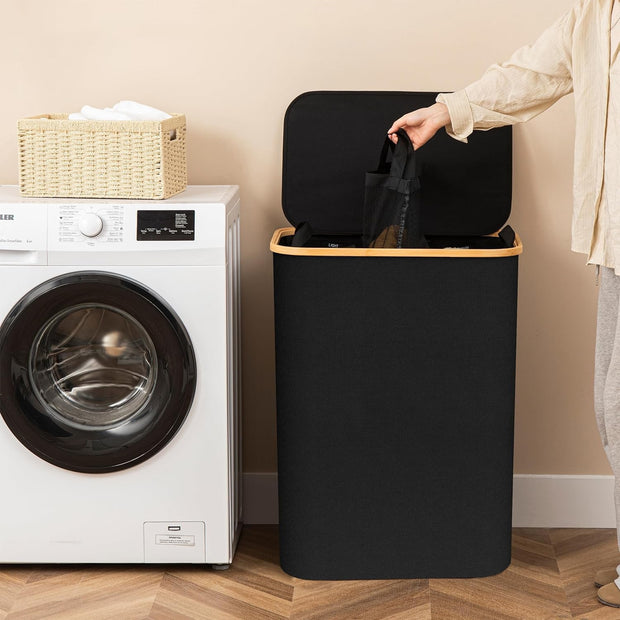 Black rectangular laundry basket with lid 38*26*55 cm