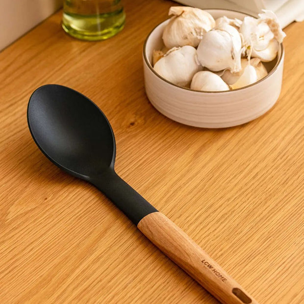 ملعقة سيلكون كبيرة يد خشب موديل SN-8156