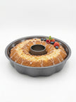 Home Large round cake pan