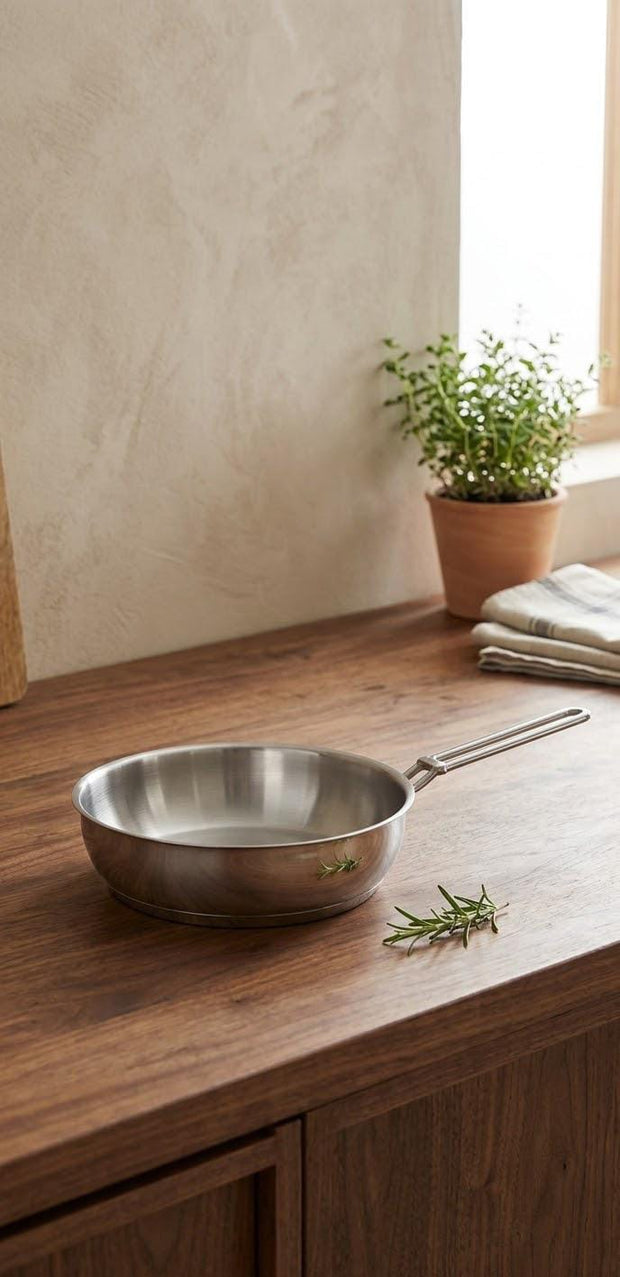 Aboud Stainless Steel Pot with Lid - Sizes from 16 to 30 cm 