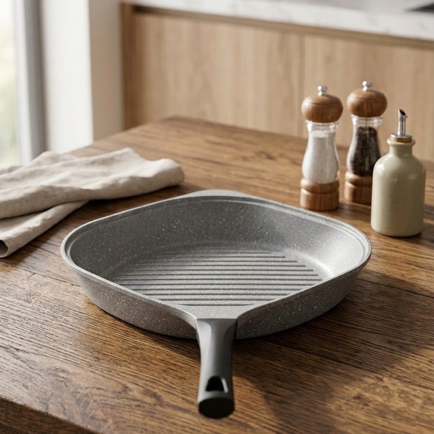 Homy Plus Die-Cast Grill, 28cm Square, Grey