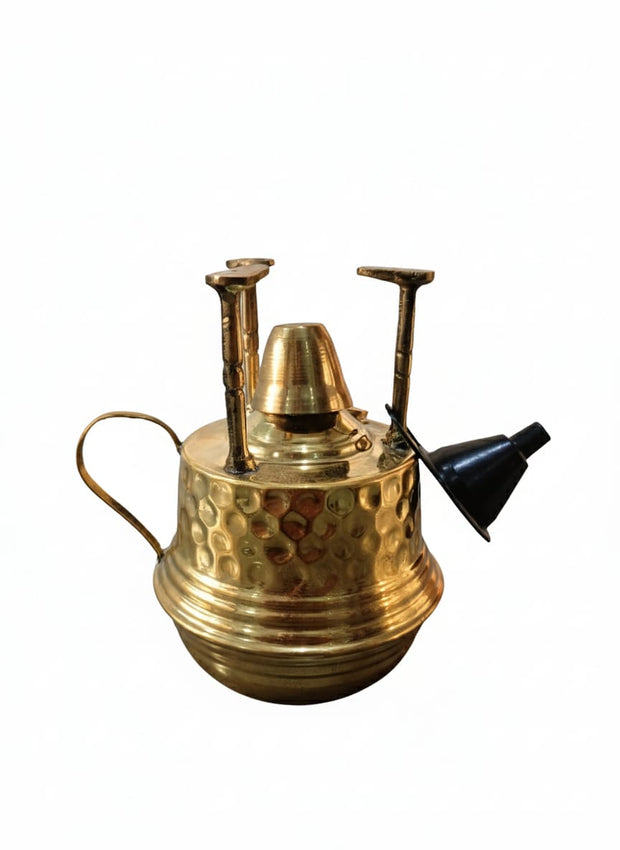 Engraved copper spirit lamp with a copper handle and three stands