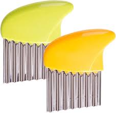 Pickle slicer with colored handle